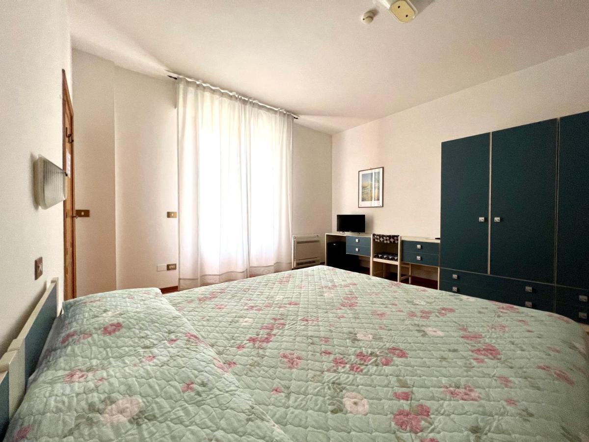 Hotel Marvin Sant'Albino Bagian luar foto