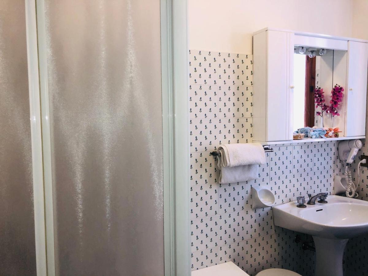 Hotel Marvin Sant'Albino Bagian luar foto